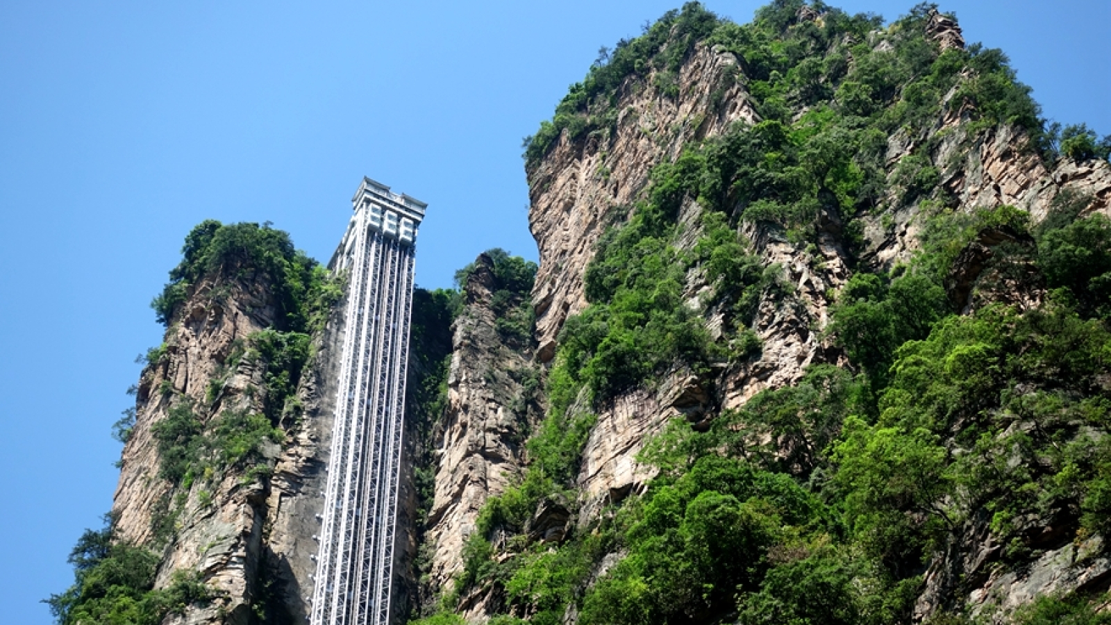 Zhangjiajie-Bailong-Elevator