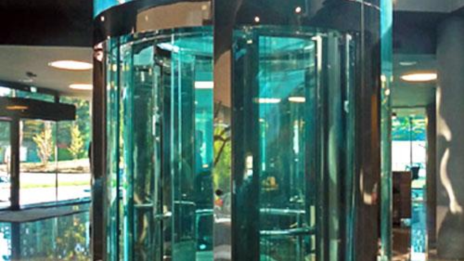 Round-panoramic-car-01